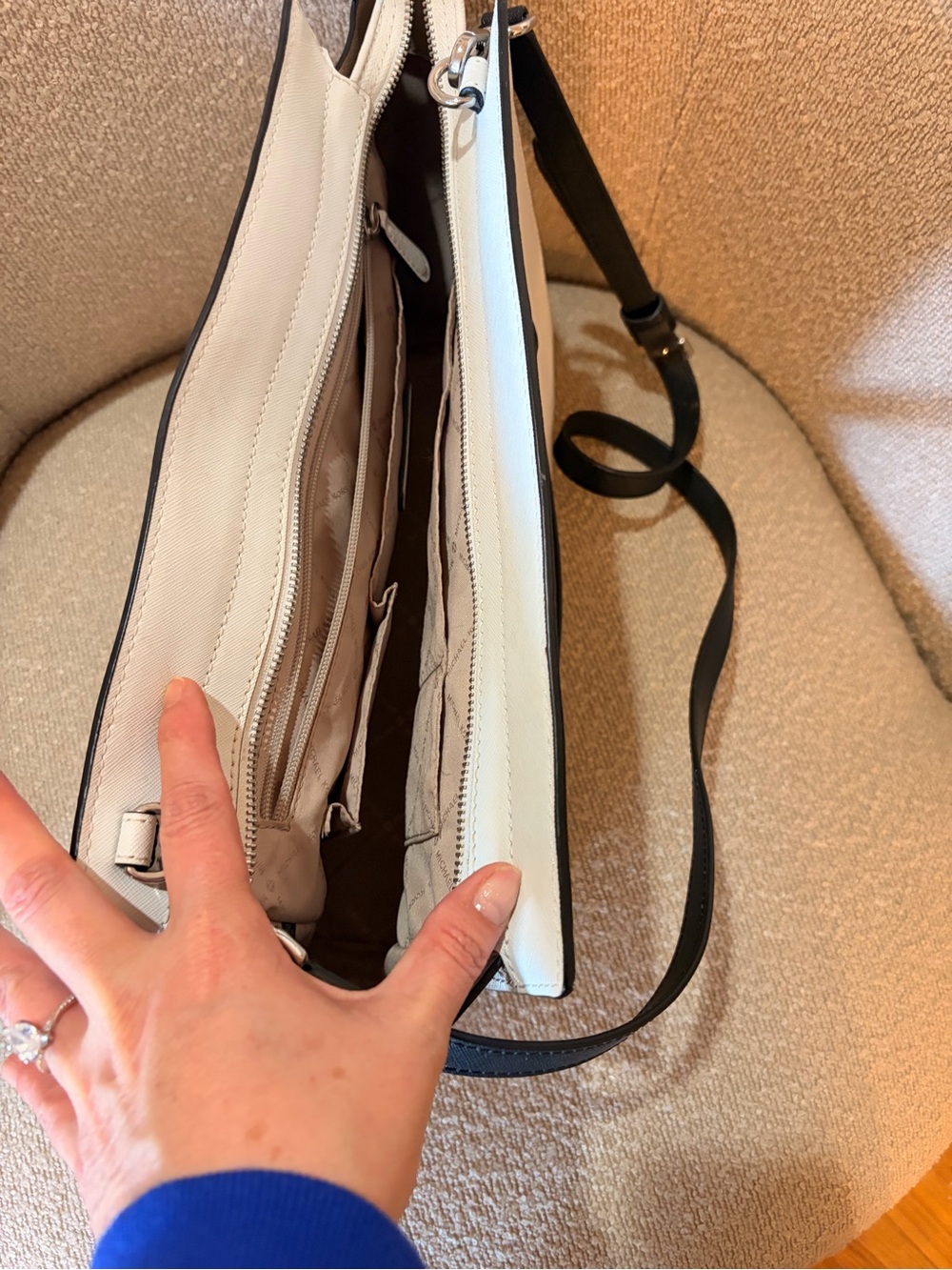 Michael Kors Cream and Black Saffiano Satchel with Crossbody Strap - Picture 3 of 5